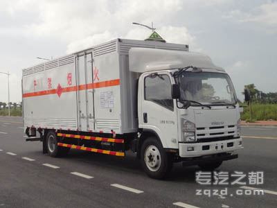 永强牌YQ5101XRQL1型易燃气体厢式运输车-图片1