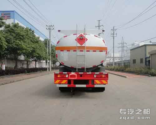华威驰乐牌SGZ5311GYYCQ5型铝合金运油车-后部图片