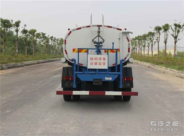 东风牌EQ5168GSSLV3型洒水车-后部图片