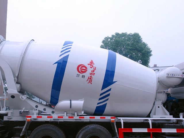 楚胜牌CSC5251GJBA4型混凝土搅拌运输车图片集