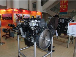 中国重汽MC07.34-40 国IV 发动机