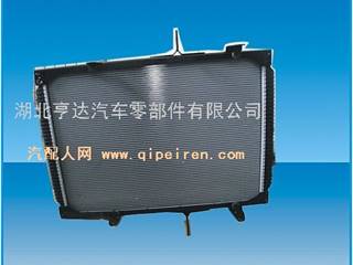 供应东风贝洱散热器总成Dongfeng Automobile Company