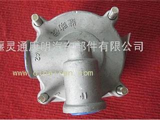 供应继动阀总成3527Z26-010(Relay valve dual-chamber)