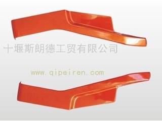 供应东风 8406059-C1100 左装饰罩-保险杠(珠光钼红)