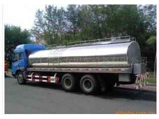 供应供应18吨奶罐运输车