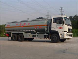 永强牌YQ5250GHYD型化工液体运输车