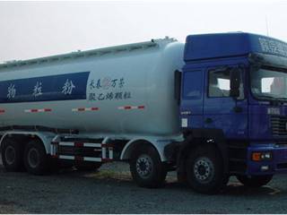 万荣牌CWR5315GFLNM456SX型粉粒物料运输车
