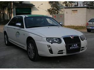 上海牌CSA7001FCEV型燃料电池轿车