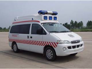 江淮牌HFC5036XJHH1BE3型救护车