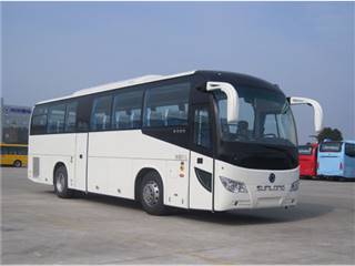 申龙牌SLK6112F5A型客车