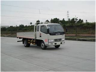 东风牌DFA1050L20D7型载货汽车