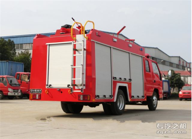 JDF5065GXFSG15/A型水罐消防车