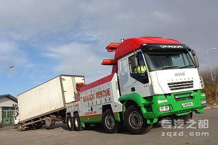 货车救星 重量级道路救援车IVECO Trakker现身英国