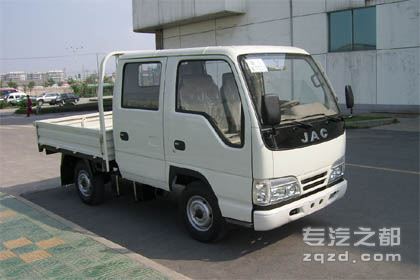 2012年安徽省载货汽车全年累计产量超24万辆
