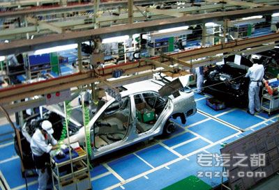 重庆市2012年汽车产量累计近200万辆