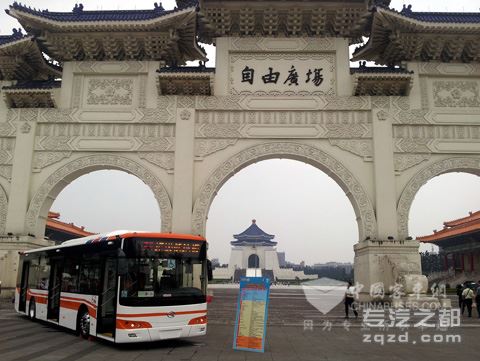 大金龙18米公交巨无霸台湾正式运行