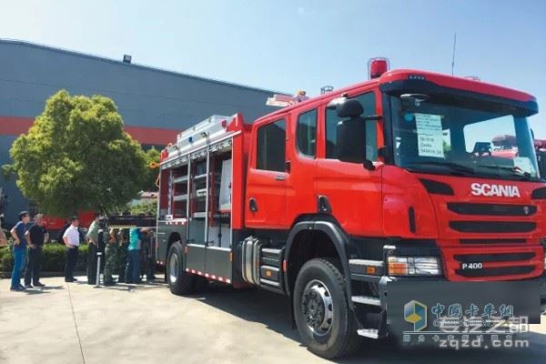 上海金盾特种车辆JY128抢险救援消防车交付客户