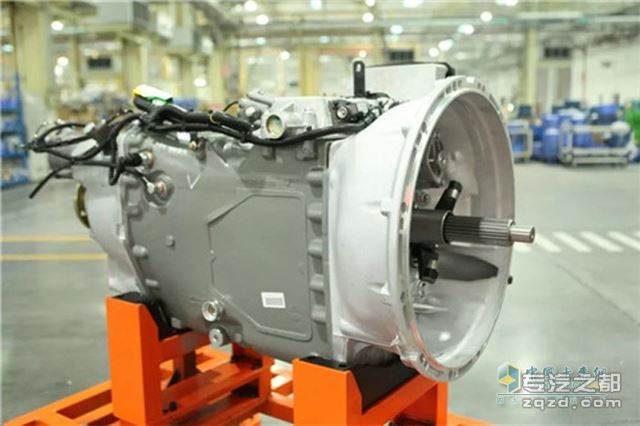 东风商用车龙擎品牌新DT1420变速箱批量投产