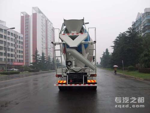 楚风牌HQG5250GJBBJ型混凝土搅拌运输车