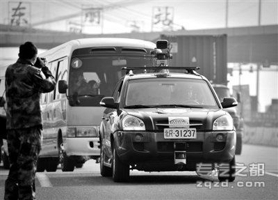 无人驾驶车试跑京津高速 宣告测试成功