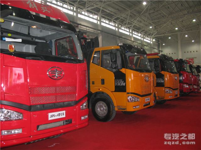 图片报道：中国国际商用车展览布展系列之B1馆