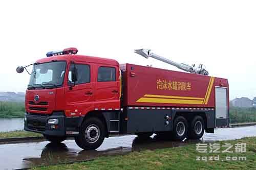 江苏徐州12吨泡沫水罐消防车配备到位