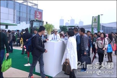 约翰迪尔参展2014中国国际农业机械展览会