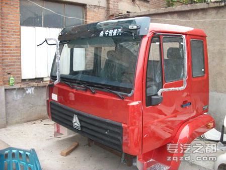 中国重汽    金王子驾驶室SH-013-1