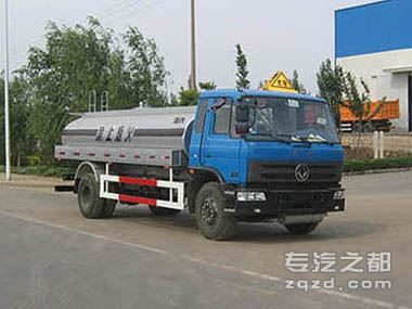 中集牌ZJV5150GJYSD型加油车
