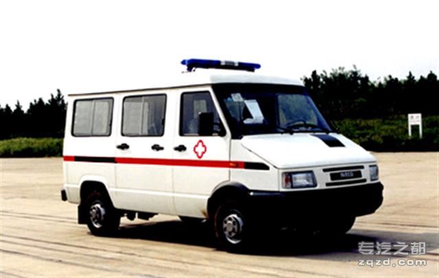 依维柯牌NJ5037XJH2型依维柯救护车