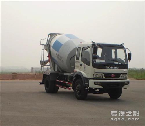 福田牌BJ5162V5PDB-D5型混凝土搅拌运输车