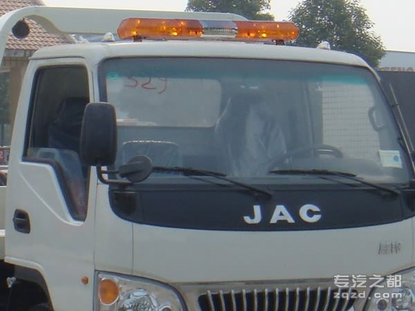 江特牌JDF5061TQZJAC型清障车