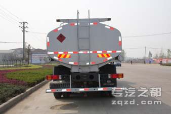 楚风牌HQG5251GHYB3型化工液体运输车