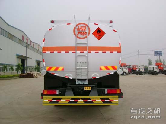 华通牌HCQ5310GYYDL3型运油车