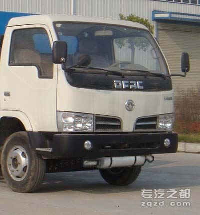 华通牌HCQ5050GJYE3型加油车