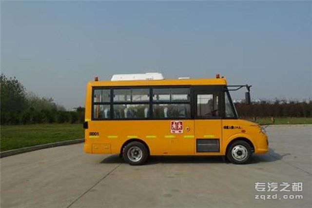 HQG6661XC型34座幼儿专用校车