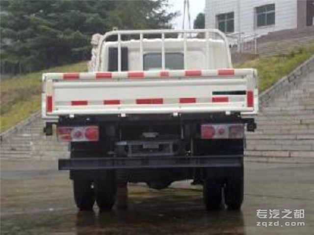 东风牌EQ1040D9BDD型载货汽车