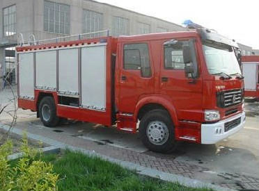 江特牌JDF5150GXFSG60T型水罐消防车图片集